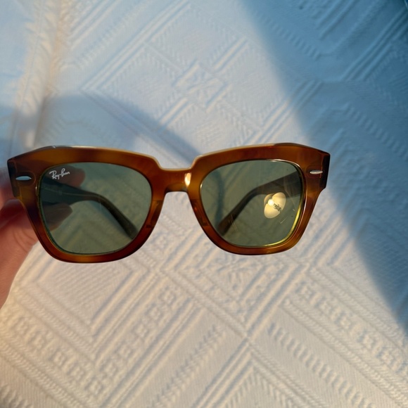 Never Worn Ray-Ban State Street Sunglasses main image 11